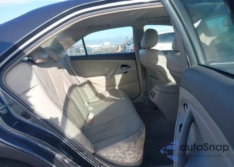 2009 Toyota Camry Hybrid z USA, uszkodzony, nr VIN 4T1BB46K59U072106